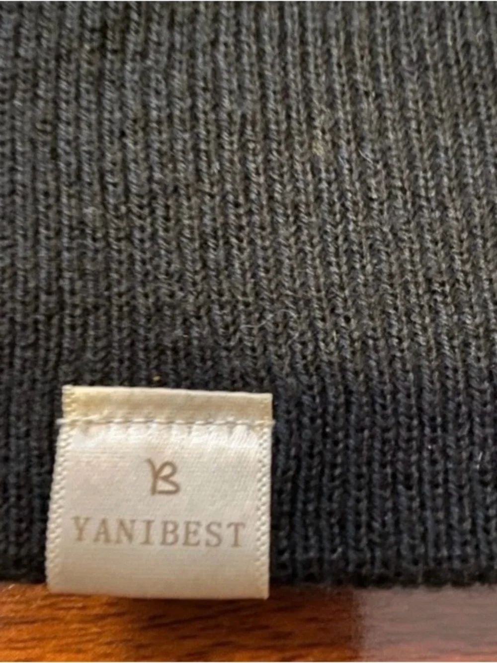 Yanibest Black Knit Beanie
